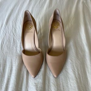 Vince Camuto Tan Heels